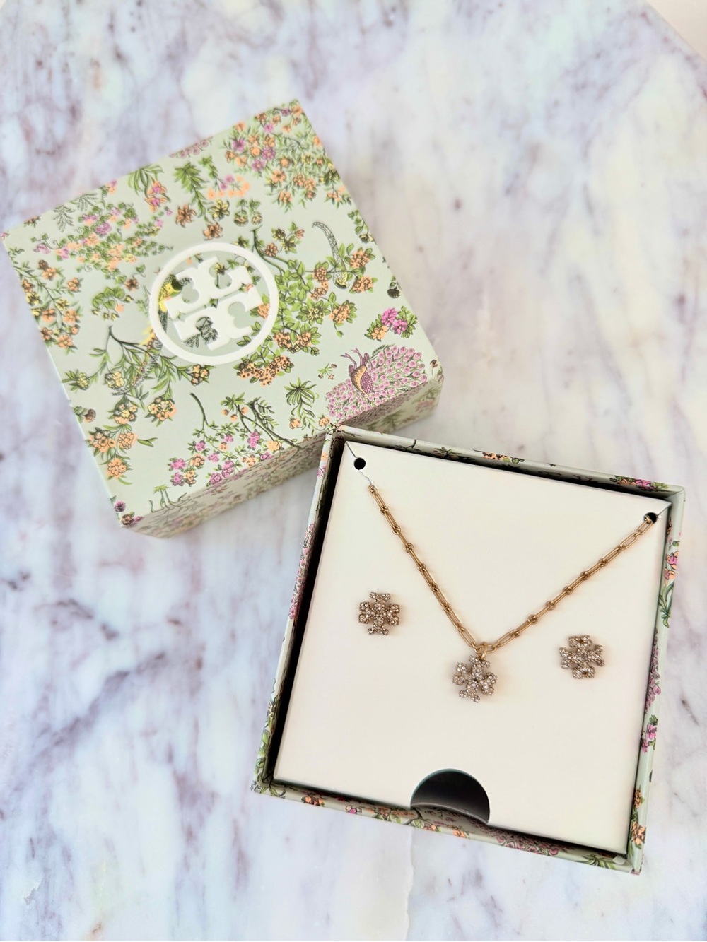 💛 Tory Burch Gold Roxanne Chain Necklace & Stud Earrings Set